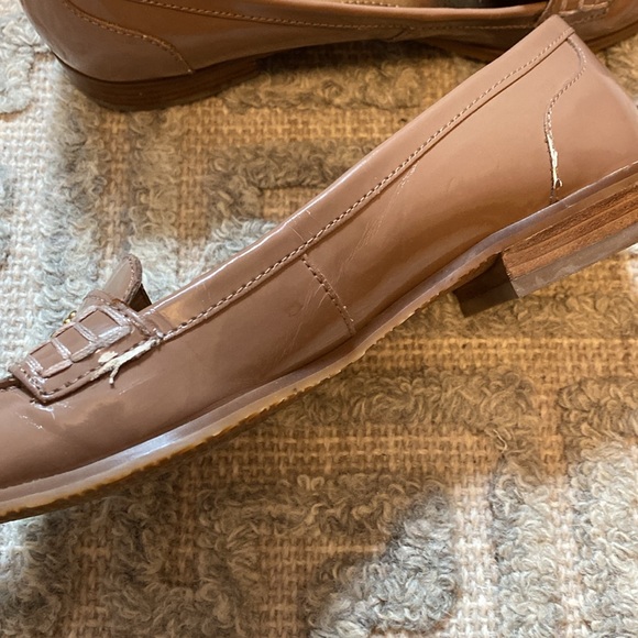 Ellen Tracy Moccasin Old rose & tan with golden accents - Picture 9 of 9